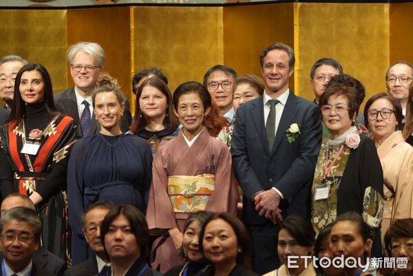 ▲台南市今年再度受邀參加東京國際花道博覽會，蘭花與火鶴花成為展館亮點。（記者林東良翻攝，下同）