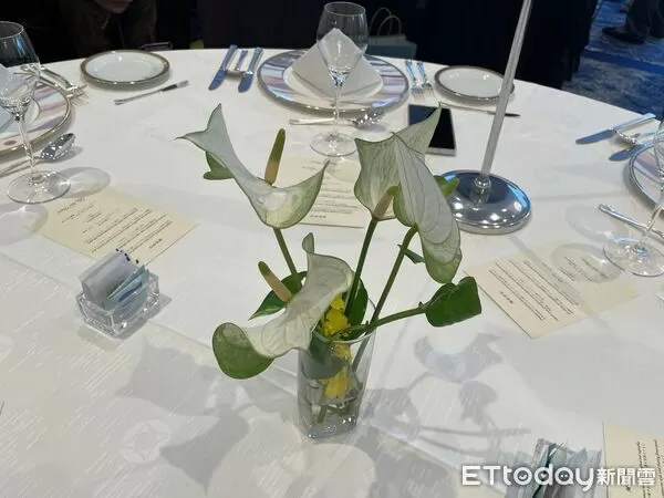 ▲台南市今年再度受邀參加東京國際花道博覽會，蘭花與火鶴花成為展館亮點。（記者林東良翻攝，下同）