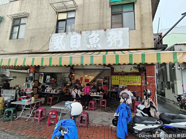 ▲▼在地人必吃15元肉燥飯。（部落客darren提供）