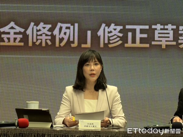 ▲▼行政院發言人李慧芝出席行政院會記者會。（圖／記者陳家祥攝）