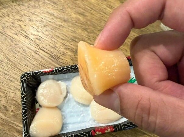 隱藏版彩蛋!買到橘色干貝以為壞掉 業者解惑:新年吉祥極品