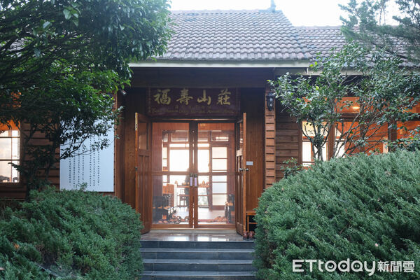 ▲蔣公行館「福壽山莊」將於12月25日重新見客,達觀亭沿途風光及天池。（圖／記者彭懷玉攝）