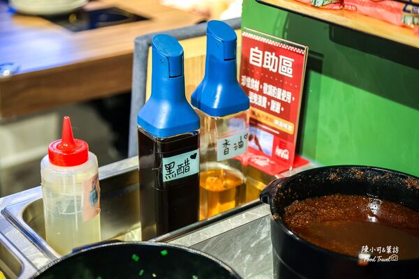 ▲▼涮飽飽石頭火鍋。（圖／部落客陳小可的吃喝玩樂授權提供）