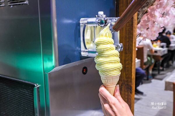 ▲▼涮飽飽石頭火鍋。（圖／部落客陳小可的吃喝玩樂授權提供）