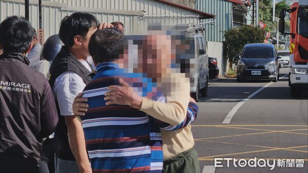 ▲▼ 南投縣草屯鎮芬草路上一處民宅今日中午傳出火警  。（圖／記者高堂堯翻攝）