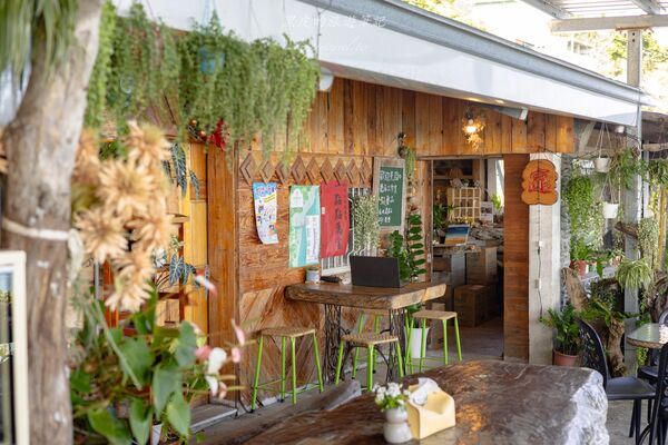 ▲▼5181聽海文創&咖啡。（圖／部落客黑皮的旅遊筆記授權提供）