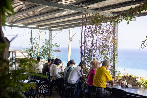 ▲▼5181聽海文創&咖啡。（圖／部落客黑皮的旅遊筆記授權提供）