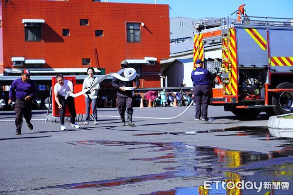 ▲▼ 朴子產業園區自衛消防編組競賽登場　聯華食品廠熱力開戰 提升自主防災能力  。（圖／嘉義縣消防局提供）