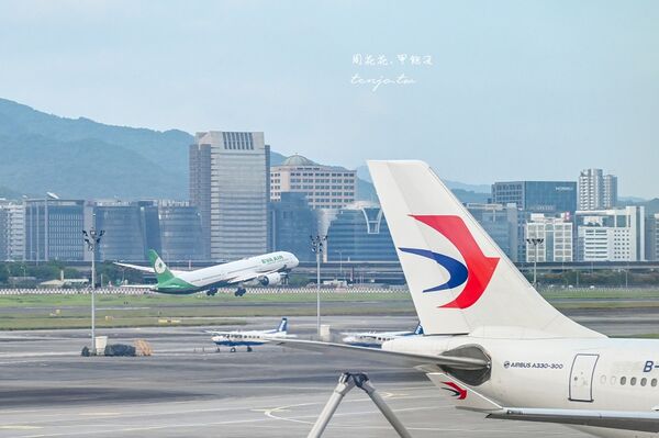 ▲▼松山機場觀景台。（圖／部落客周花花授權提供）