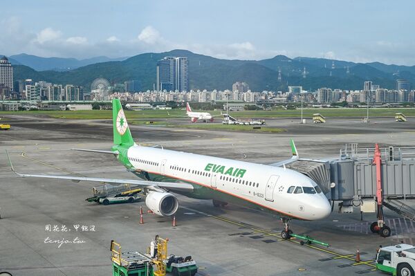 ▲▼松山機場觀景台。（圖／部落客周花花授權提供）