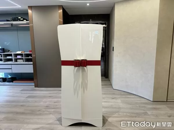 ▲▼ 中歆廚具二館,陳福臺,高奢家具,保險櫃            。（圖／記者陳筱惠攝）