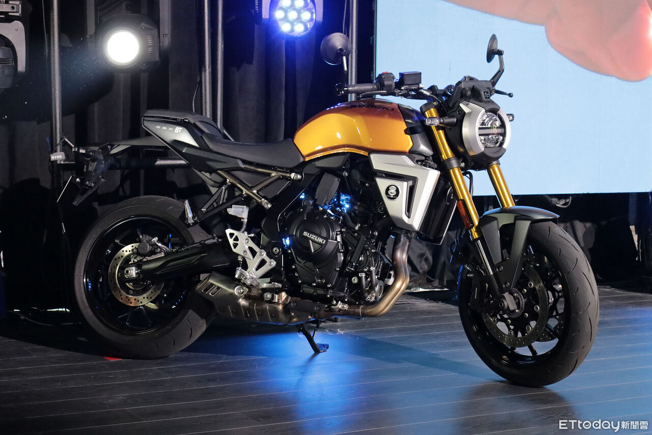 ▲Suzuki「中量級復古重機」在台上市　王陽明站台相挺。（圖／記者張慶輝攝）