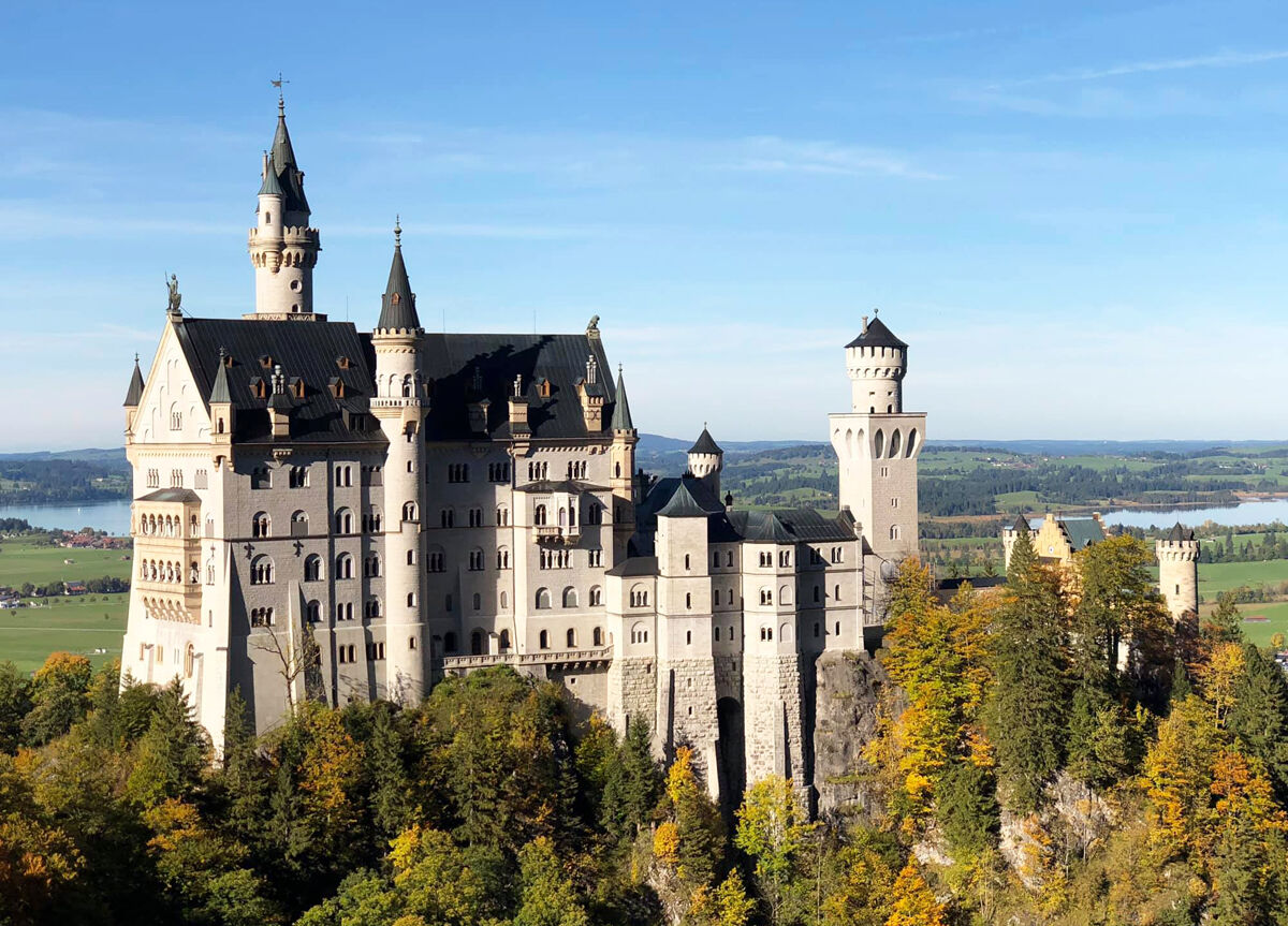 春遊德瑞 山水城堡與鮮花小鎮一次收藏（圖／鳳凰旅遊）