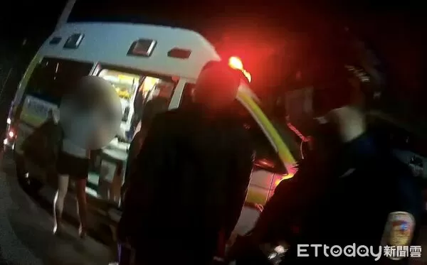 ▲▼    「朴警即刻救援安撫情緒 成功化解民眾失控危機」  。（圖／朴子分局提供）