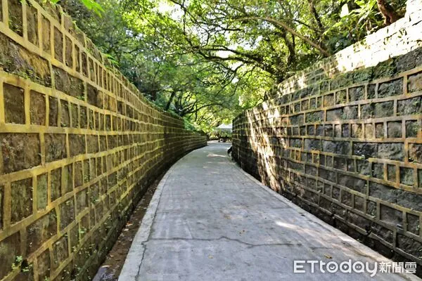 ▲獅球嶺砲台步道啟用！串聯劉銘傳隧道 謝國樑推文化生態旅遊。（圖／記者郭世賢翻攝）
