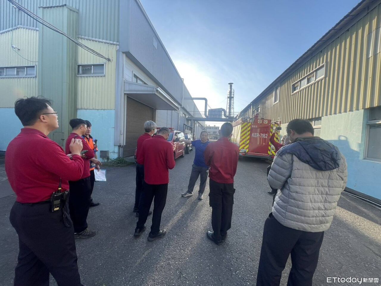 南消第三大隊進駐南寶科技踏勘　聯手強化廠區防災、檢查水源動線迎戰年關