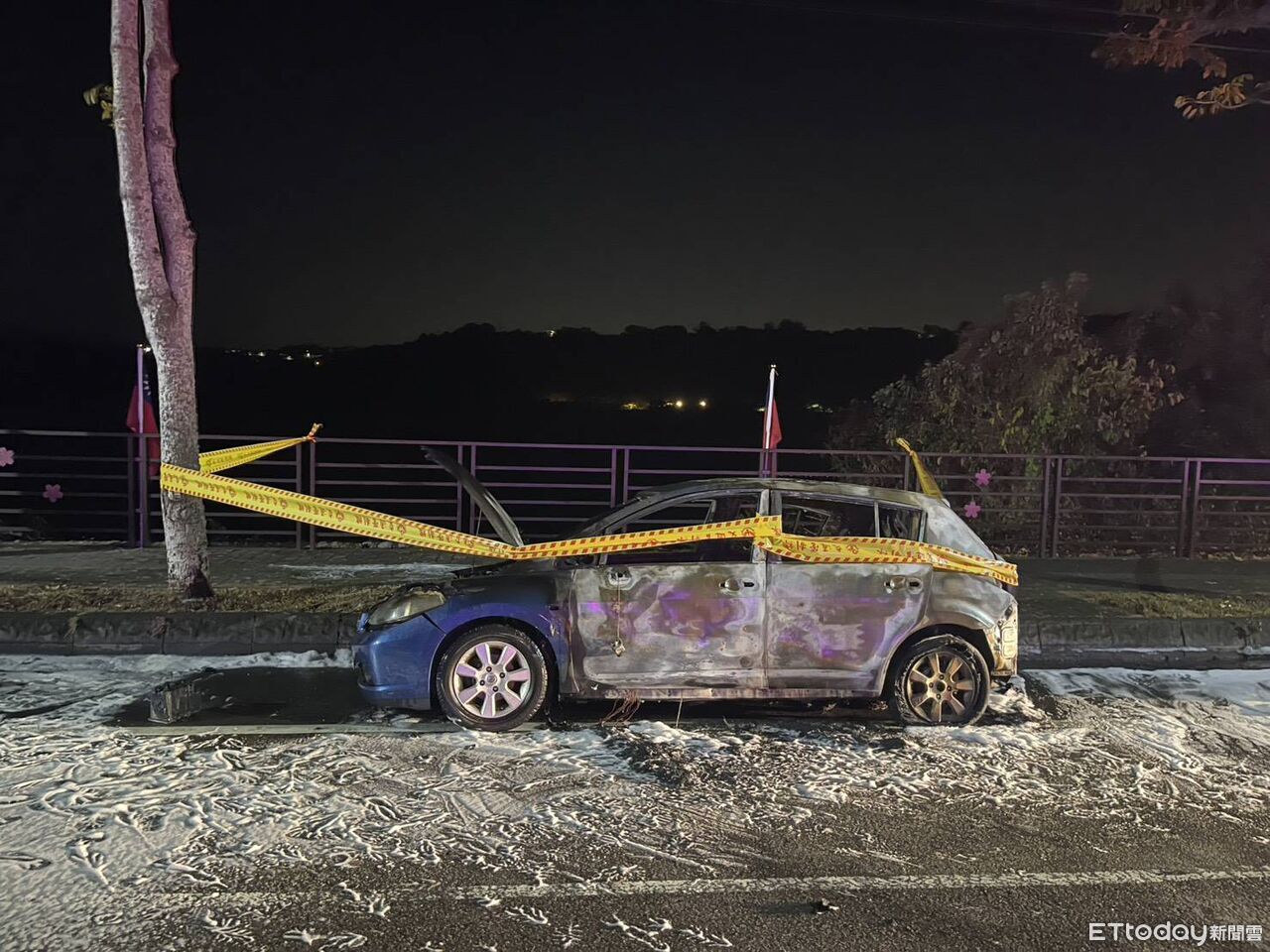 快訊/台中1周第2起火燒車燒死人 42歲女躺駕駛座身亡