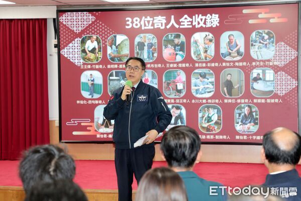 ▲台南市長黃偉哲出席《台南奇人帶路》新書發表會，分享台南文化與職人故事的獨特魅力。（記者林東良翻攝，下同）