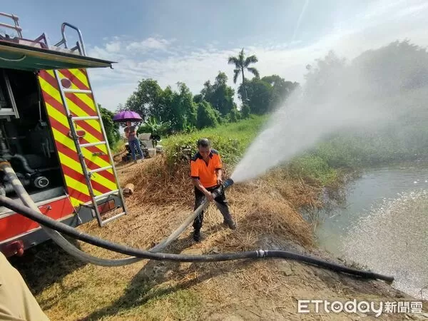 ▲台南市消防局將消防水源測試器材全面配發至53個外勤單位，提高未登記工廠審核效率。（記者林東良翻攝，下同）