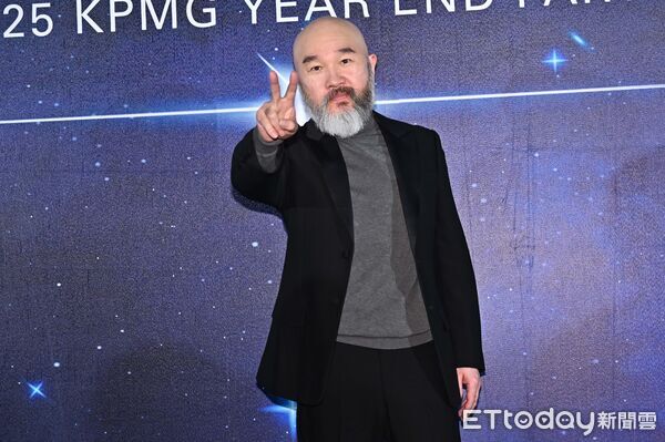 ▲▼辛龍宣告復出，重新登上舞台演出。（圖／記者李毓康攝）
