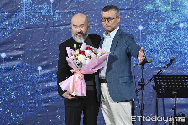 ▲▼辛龍宣告復出，重新登上舞台演出。（圖／記者李毓康攝）