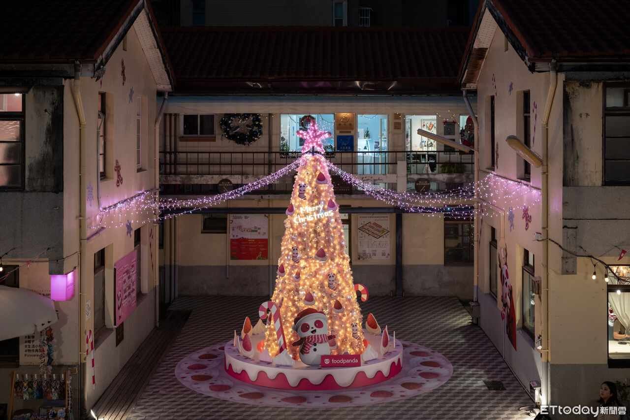 ▲▼審計新村攜手foodpanda推出「HOHOHO呷～foodpanda耶誕美食村」。（圖／家駒攝影師拍攝提供）