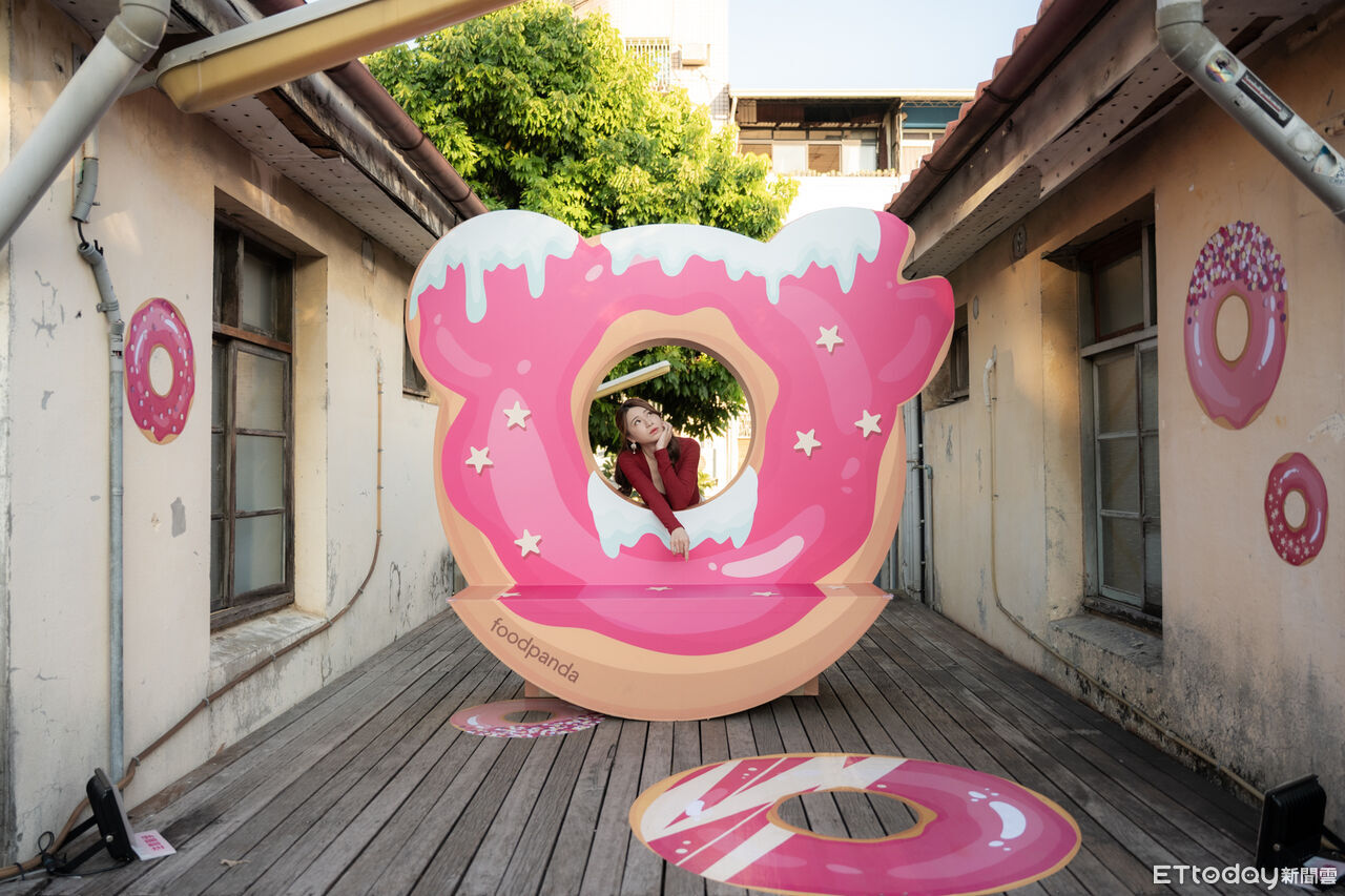 ▲▼審計新村攜手foodpanda推出「HOHOHO呷～foodpanda耶誕美食村」。（圖／家駒攝影師拍攝提供）