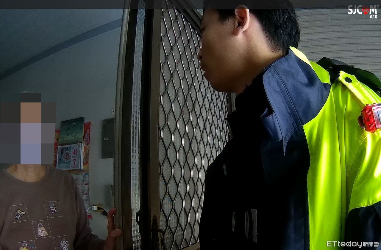 寒夜負氣離家！82歲老婦獲警暖心助返家