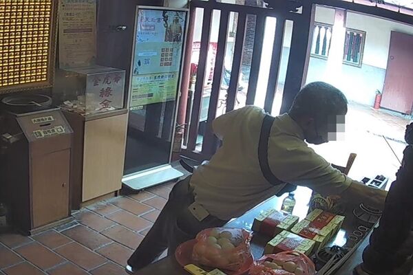 ▲▼旗山天后宮金虎爺12日遭竊，警方迅速逮捕竊賊。（圖／翻攝臉書／旗山天后宮金虎爺會）