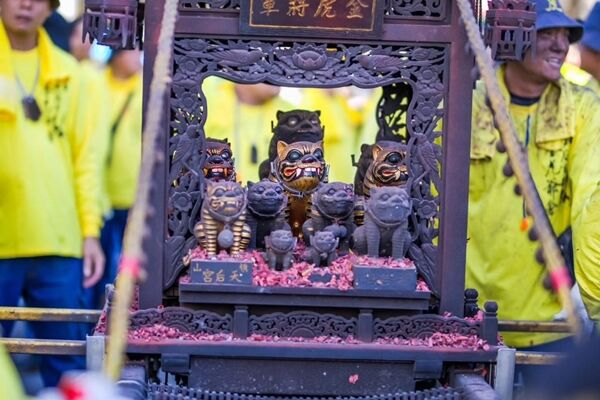 ▲▼旗山天后宮金虎爺12日遭竊，警方迅速逮捕竊賊。（圖／翻攝臉書／旗山天后宮金虎爺會）