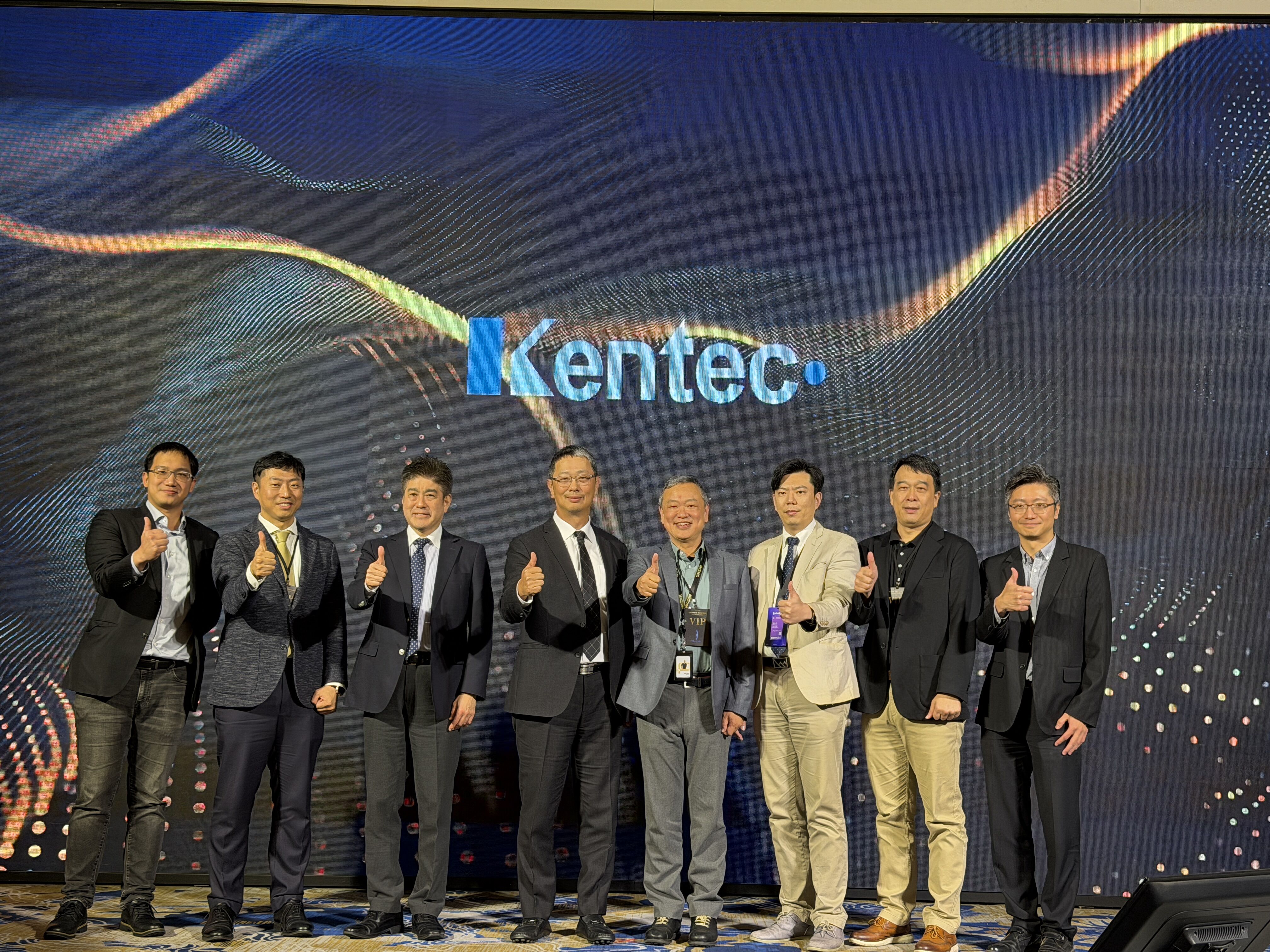 ▲▼廣運旗下金運發表2.5MW超大型液冷CDU。（圖／記者高兆麟攝）