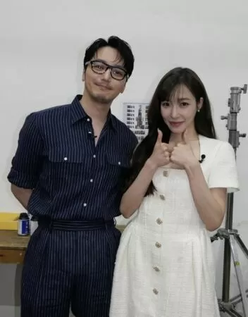 ▲▼ 少時Tiffany認愛卞耀漢！羞認「親到嘴巴腫起來」　螢幕初吻獻給他。（圖／翻攝自Tiffany IG）