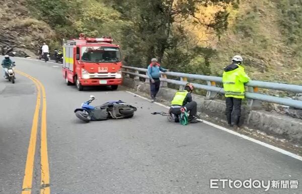 ▲▼屏東縣三地門鄉大橋婦人噴飛落河床。（圖／記者陳崑福翻攝）