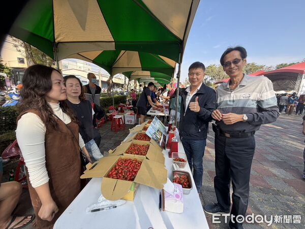 ▲▼路竹番茄節             。（圖／記者陳宏瑞翻攝）