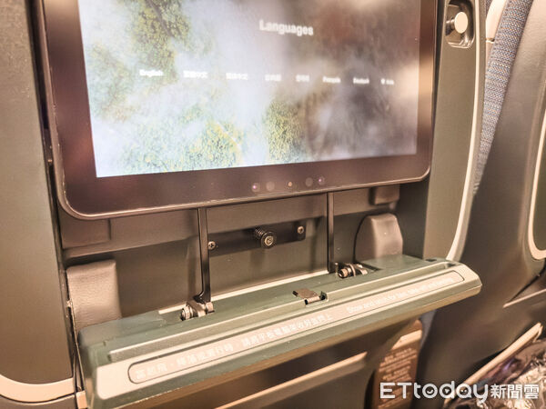 ▲▼國泰航空特選經濟艙，國泰航空豪華經濟艙。（圖／記者蔡玟君攝）