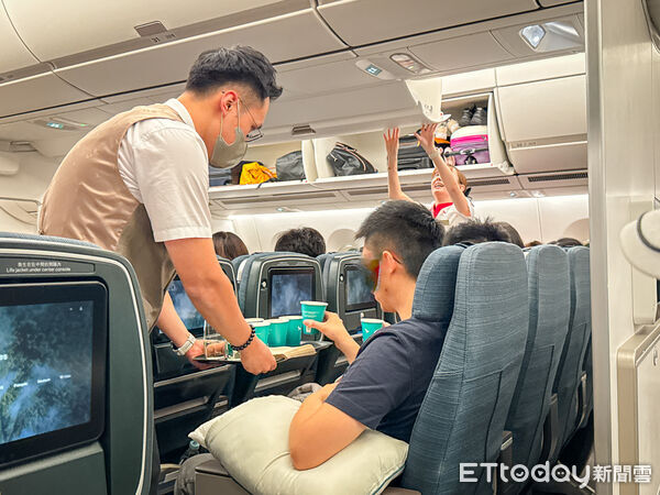 ▲▼國泰航空特選經濟艙，國泰航空豪華經濟艙。（圖／記者蔡玟君攝）