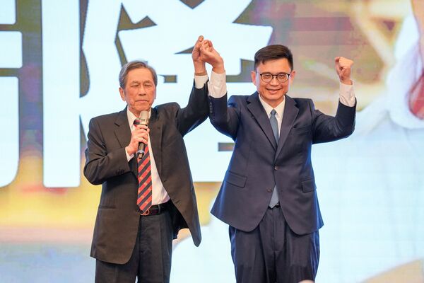 ▲▼立法委員賴瑞隆今（13）日舉辦「來呦！隆作伙」說明會，與高雄各大社團交流對城市的未來想像。（圖／賴瑞隆辦公室提供）