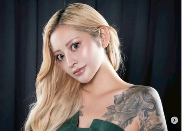 刺青美女自曝「16歲被持刀性侵」學霸變+9妹! IG曝光