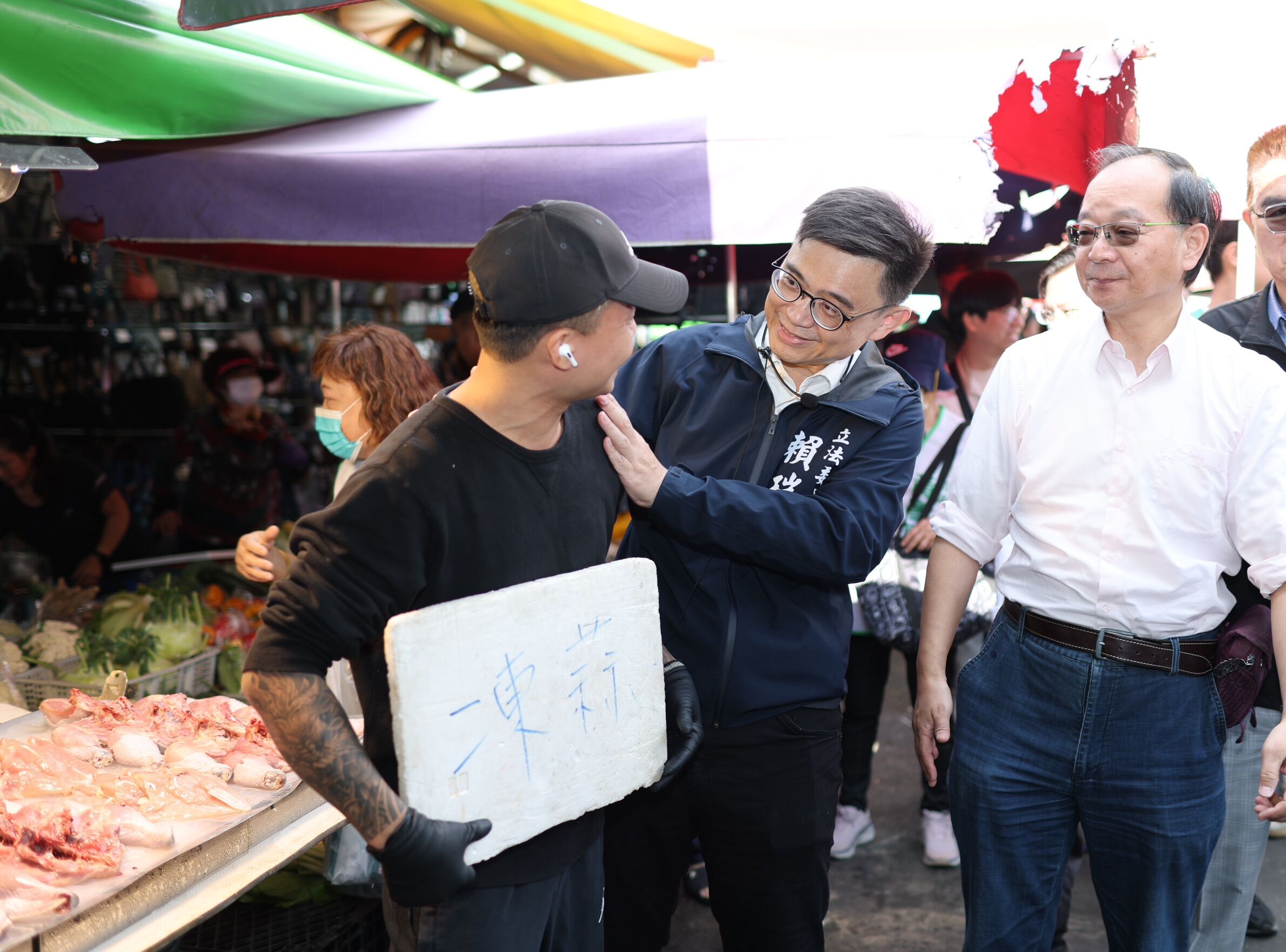 ▲▼王瑞德,肉豆公市場,高雄。（圖／翻攝自賴瑞隆臉書）