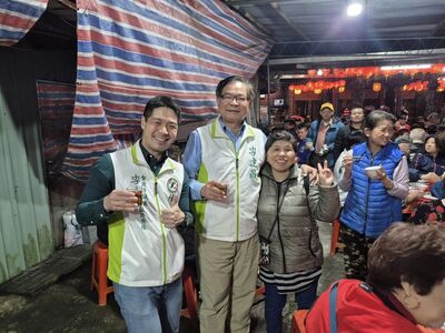 綠港湖8連霸議員李建昌宣布交棒陳又新 諷藍將民代當家族副業