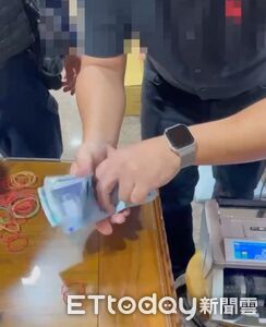 廟前驚見20萬元現鈔無人認領　「撒錢哥」也在場！警依拾得物程序保管