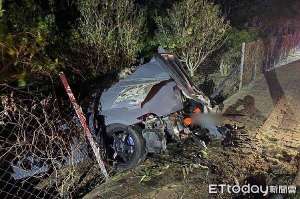 ▲▼台中西屯路三段、近東大路口車禍，2人受傷送醫。（圖／記者白珈陽翻攝）