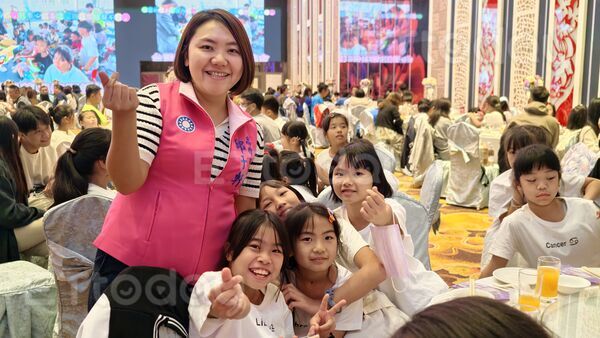 ▲本土劇專職壞人「陳文山」被直擊南下悄做愛心             。（圖／記者吳奕靖攝）