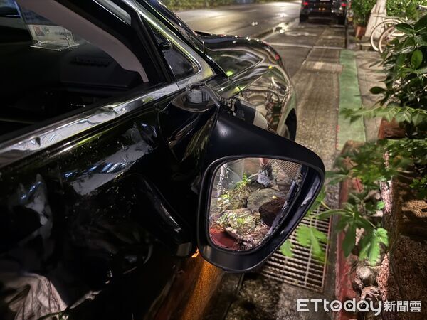 ▲12日21時許北市基隆快速道路敦化南路匝道發生一起網約車擦撞女學童的意外車禍。（圖／記者張君豪翻攝）