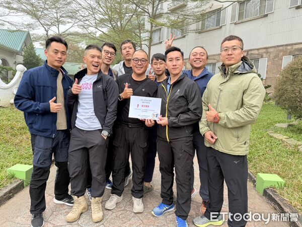 ▲台南市消防局代表隊於「2025第一線應變人員大量傷患技能競賽」中，憑藉高度默契與專業表現，勇奪「最佳團隊獎」，展現頂尖救災救護實力。（圖／記者林東良翻攝，下同）