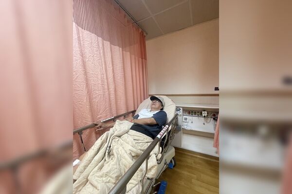 剛要慶祝反年改修法!李來希「摔車骨折」躺病床畫面曝