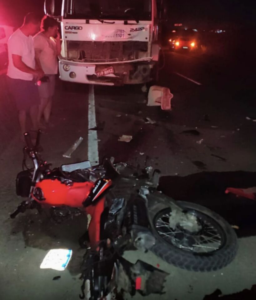 巴西20歲重機網紅「高速公路逆向尬車」 極速撞工程車當場死亡