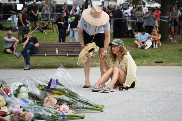 ▲▼ 澳洲雪梨知名海灘14日發生槍擊事件。（圖／路透）
