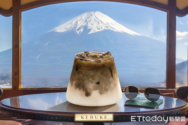 ▲▼可不可熟成紅茶開賣冬日限定新品「靜岡焙茶烏龍奶」。（圖／可不可熟成紅茶提供）