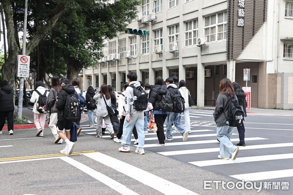 ▲▼天氣配圖,低溫    。（圖／記者徐文彬攝）